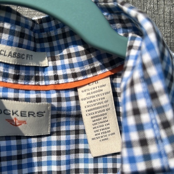 MEN’S Dockers Button Down size Large - Picture 4 of 9